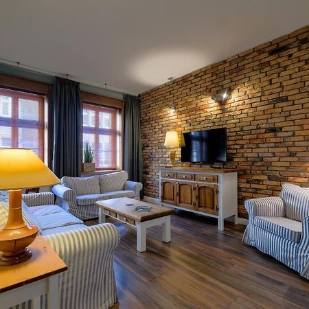 Old House Apartments بوزنان المظهر الخارجي الصورة