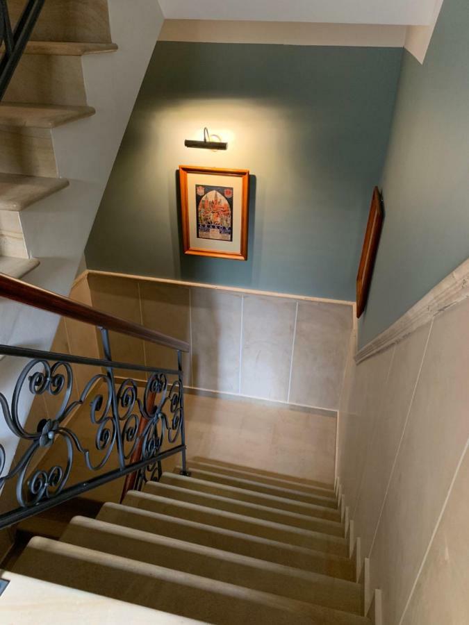 Old House Apartments بوزنان المظهر الخارجي الصورة