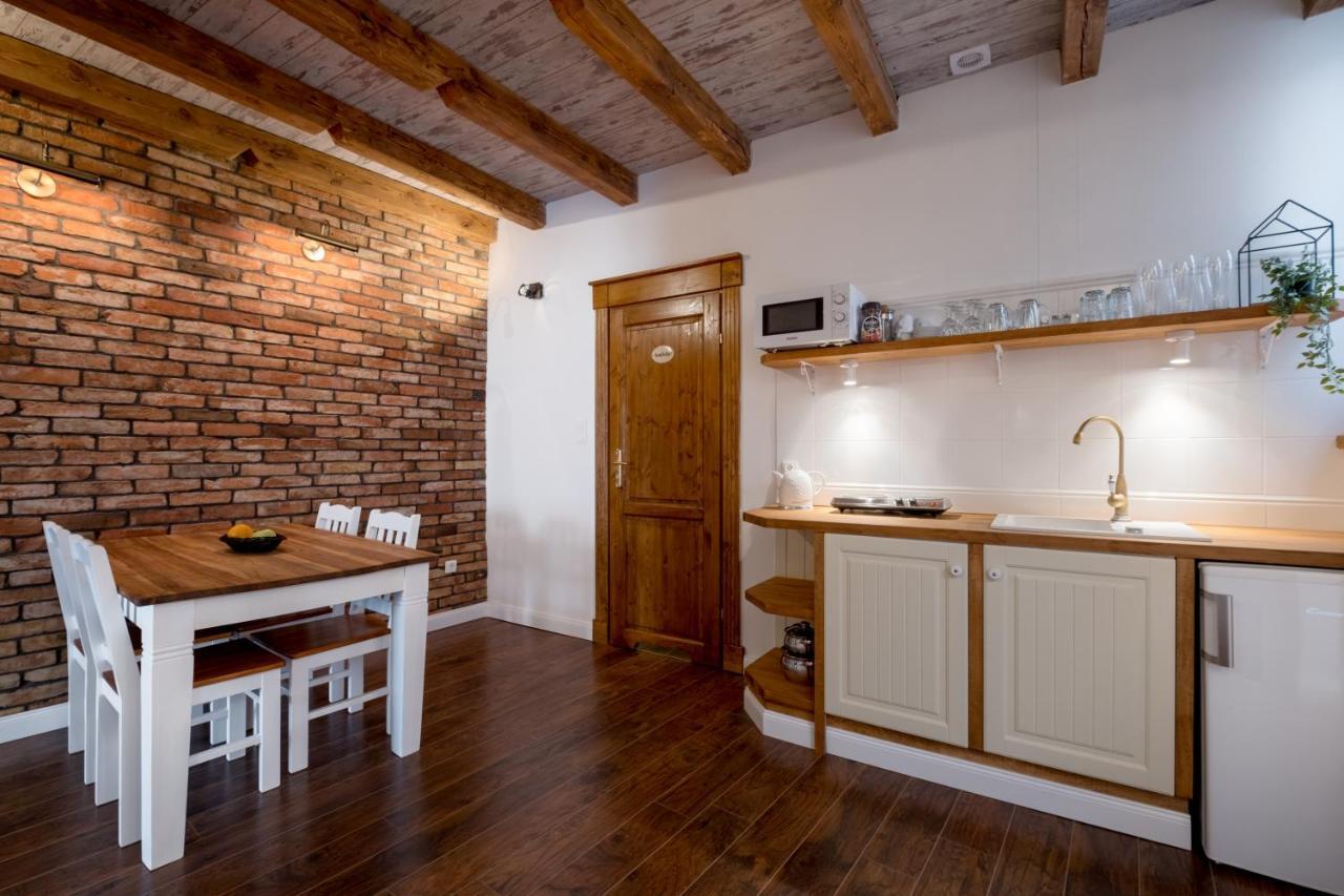 Old House Apartments بوزنان المظهر الخارجي الصورة