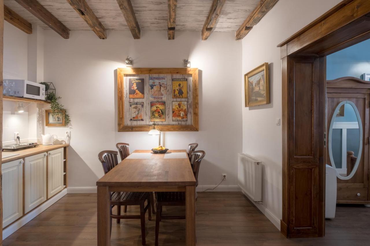 Old House Apartments بوزنان المظهر الخارجي الصورة