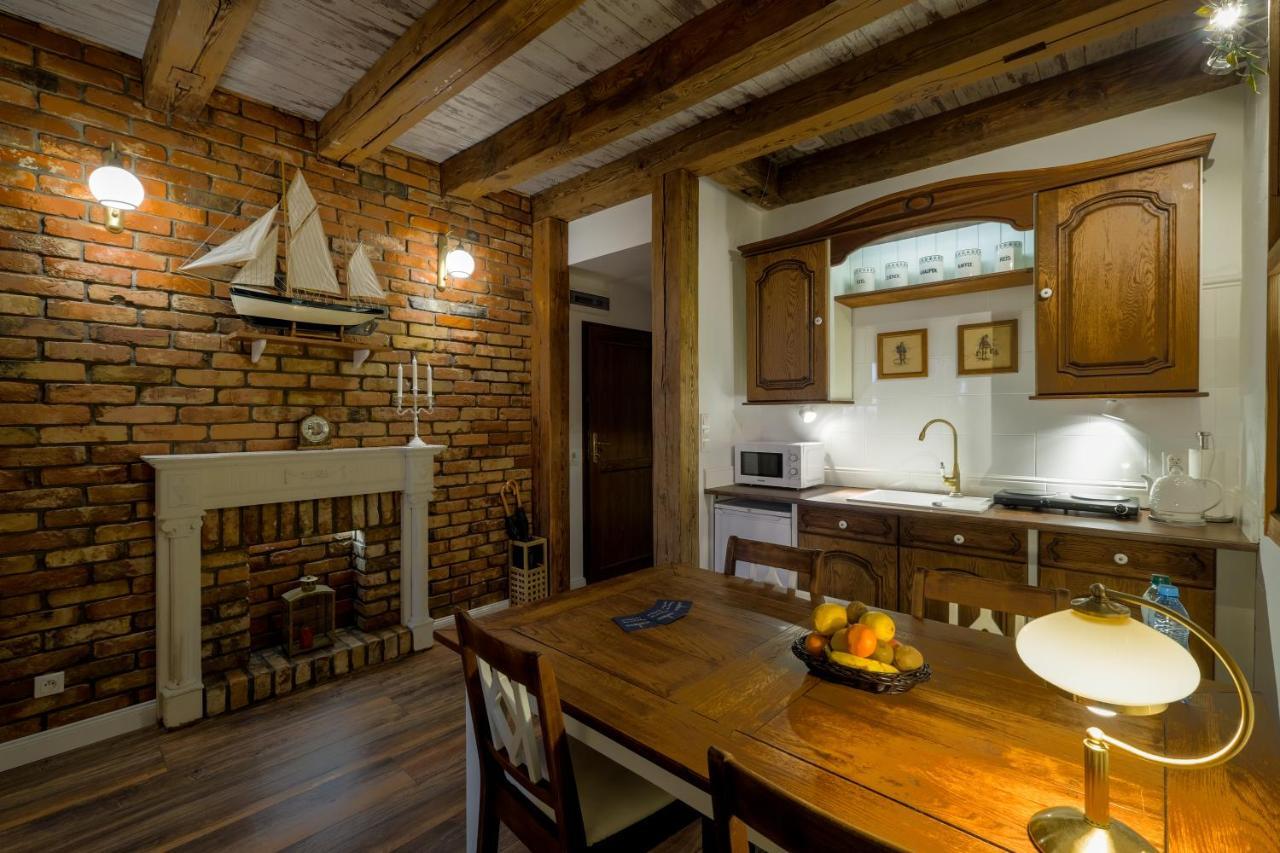 Old House Apartments بوزنان المظهر الخارجي الصورة
