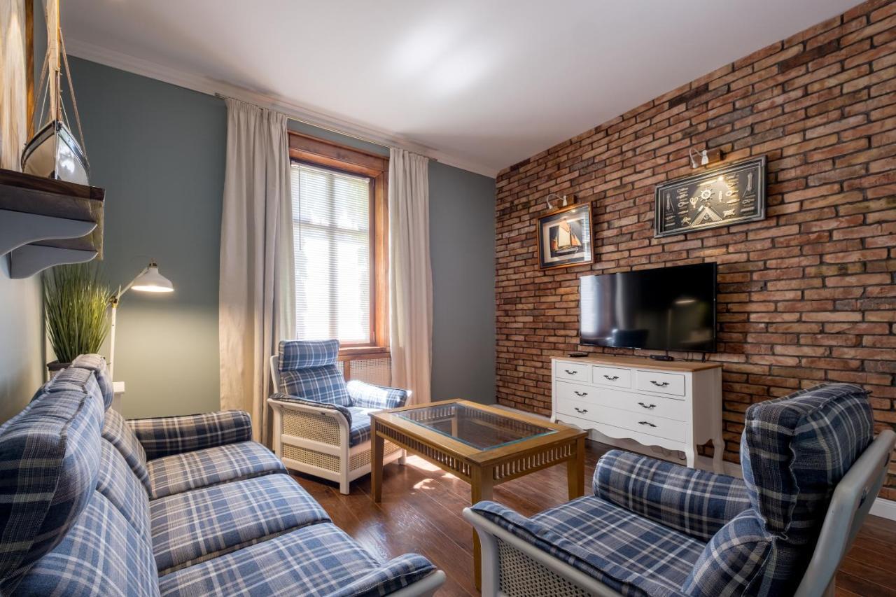 Old House Apartments بوزنان المظهر الخارجي الصورة